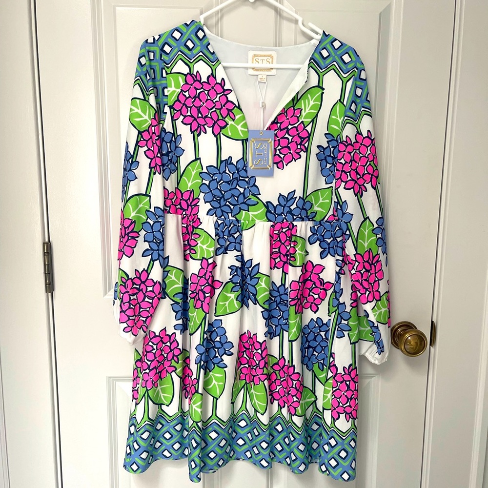 Sail to Sable lined dress; Size small